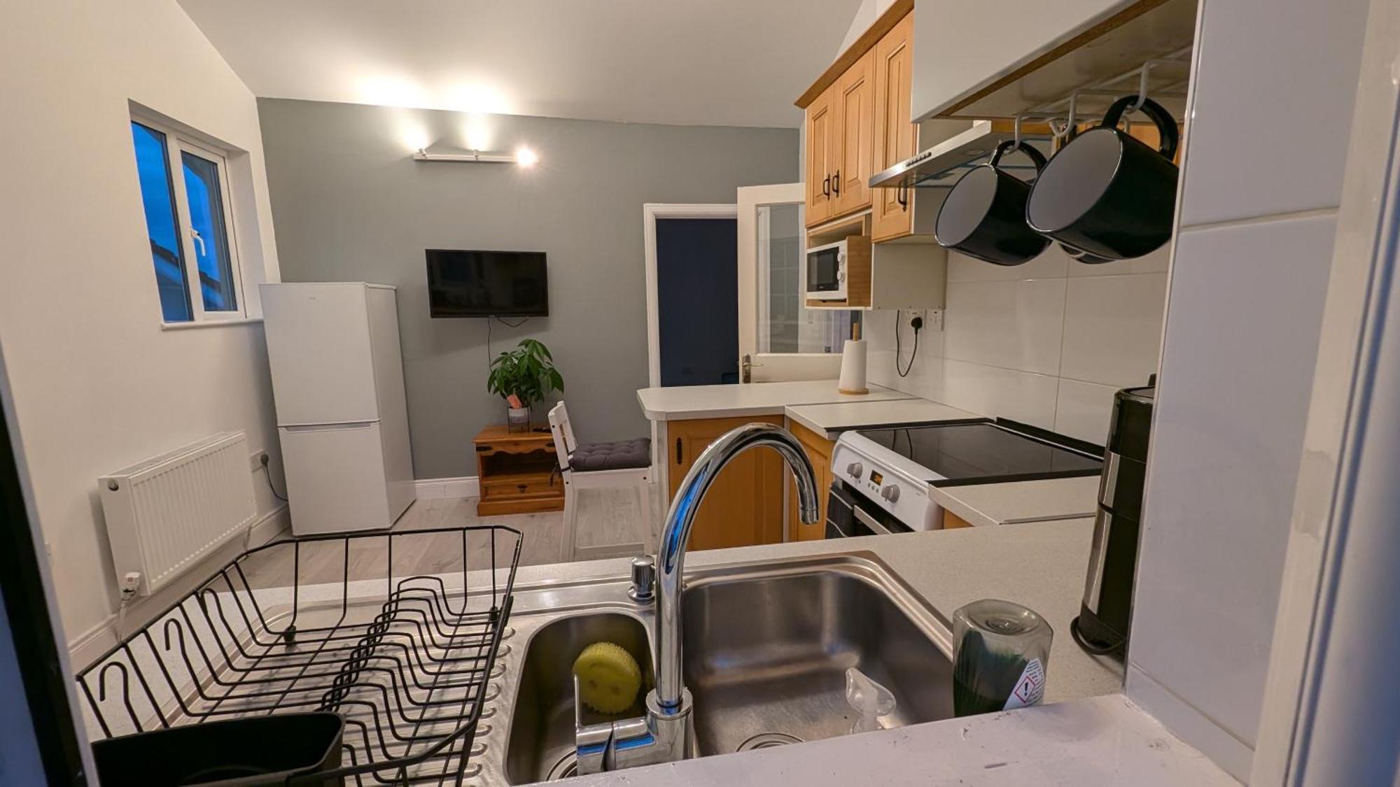 Snug Harbour Apartment *